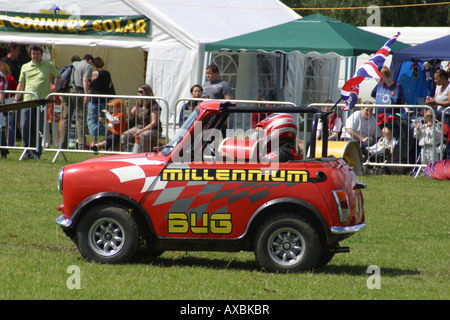 maßgeschneiderte Mini Auto Anzeige rot alten Originaltreiber lambeth Land zeigen Brixton london Stockfoto