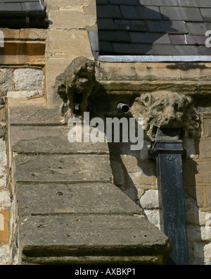 Wasserspeier St. Maria der Engel Bayswater London England UK Stockfoto