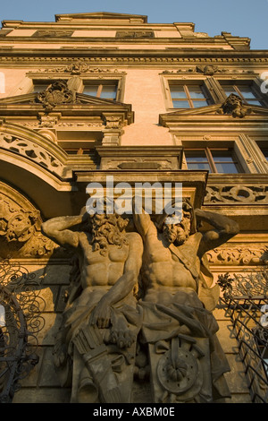 DEU Dresden Sachsen Schloss Skulpturen Stockfoto