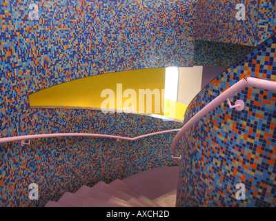 Innenraum mit bunten Flug der Treppe am zeitgenössischen Groninger Museum Groningen Niederlande Stockfoto