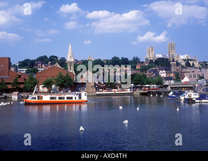 Lincoln - Blick auf die Stadt aus Brayford Pool Stockfoto