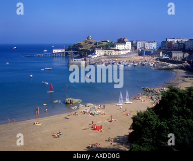 Tenby - North Beach und Hafen von den beliebten Ferienort an der Küste von Pembrokeshire Stockfoto