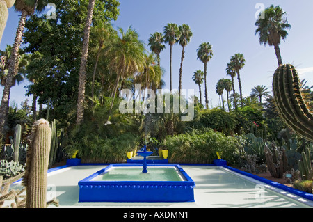 Teil des Displays an den Majorelle Garten und die Villa Marjorelle, ein botanischer Garten in der Nähe von Zentrum von Marrakesch. Stockfoto