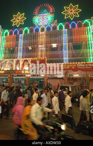 Inder feiern Diwali in Jaipur Stockfoto