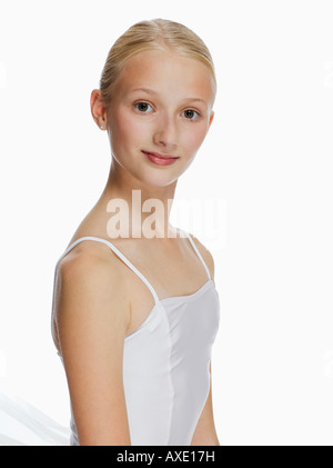 Jungen Ballerina (14-15), portrait Stockfoto