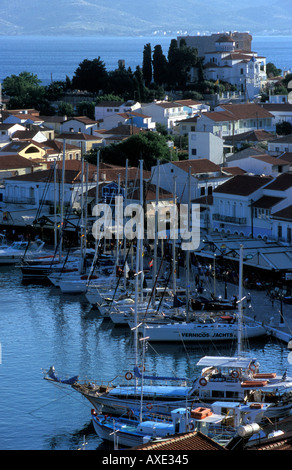 Überblick über den Hafen und der Hafen von Pythagorio Samos Insel Griechenland Stockfoto