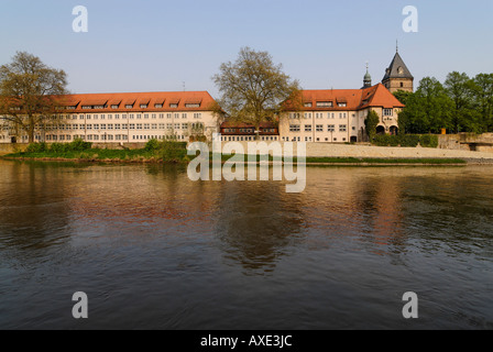 Hameln Hameln an der Weser Niedersachsen Deutschland-Blick über die Weser in der Altstadt Stockfoto