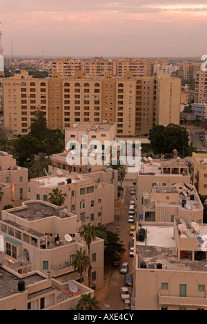 Gesamtansicht über die Dächer der Stadt von Tripoli, Libyen. Stockfoto