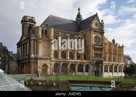 Paris, Eustache, Blick von Südwesten Mit Klassizistischer Fassade Stockfoto