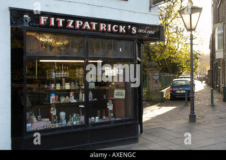 Außenseite des Fitzpatrick Mäßigkeit Bar, Rawtenstall, Lancashire Stockfoto