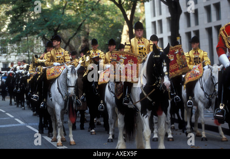 Soldat in der Prozession während der Oberbürgermeister zeigen London 2005 Stockfoto