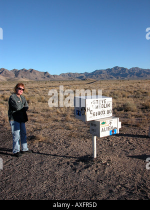 Die "schwarze Postfach", in der Nähe von Rachel NV USA Stockfoto