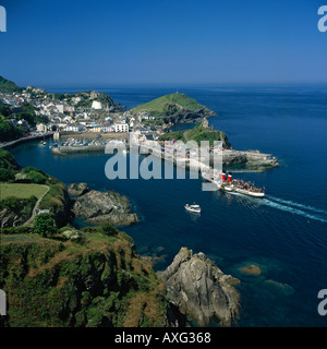 Blick vom Hillsborough in Ilfracombe Hafen und Raddampfer der Welt der letzte Passagier der Waverley North Devon UK Stockfoto