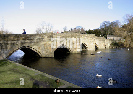 Die Brücke über den Fluss Wye Bakewall Derbyshire UK Stockfoto