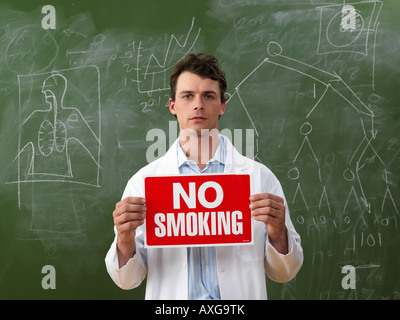 Wissenschaftler, die keine Raucher Schild Stockfoto