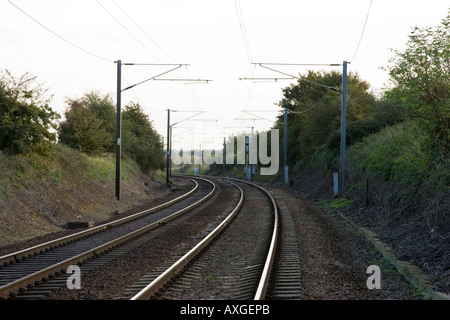 Bahnstrecke in der Nähe von Haughley in Suffolk, UK Stockfoto