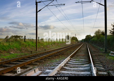 Bahnstrecke in der Nähe von Haughley in Suffolk, UK Stockfoto