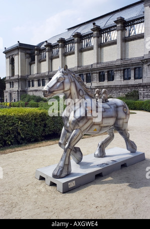 Kunstausstellung in Le Cinquantenaire - Brüssel Stockfoto