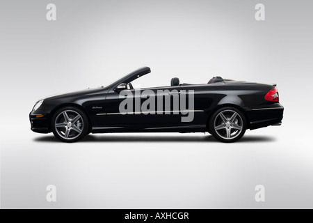 2008 Mercedes-Benz CLK-Klasse CLK63 AMG in schwarz - Treiber Seitenprofil Stockfoto