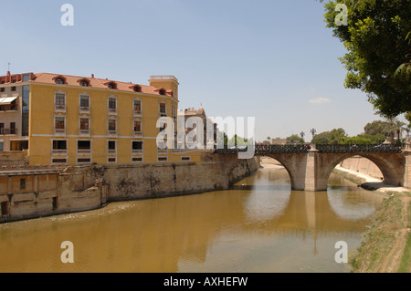 Puente Viejo über dem Fluss Segura in Murcia Spanien Stockfoto