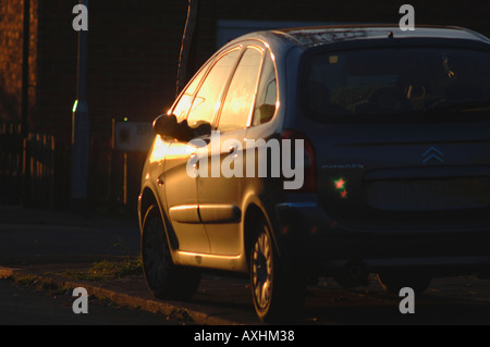 Geparkten Citron Motor Fahrzeug Stockfoto