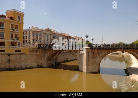 Puente Viejo über dem Fluss Segura in Murcia Spanien Stockfoto