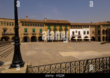 Plaza Mayor in Poble Espanyol Barcelona Catalunya Spanien Stockfoto