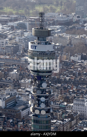 Hohen Niveau schrägen Luftbild Norden westlich von BT British Telecom Tower London W1 England UK Feb 2006 Stockfoto