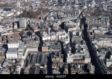 Hohen Niveau schrägen Luftbild Norden östlich von Covent Garden und Opernhaus und Holborn London WC2 England UK Feb 2006 Stockfoto