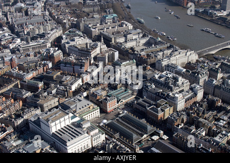 Hohen Niveau schrägen Luftbild östlich von Covent Garten und Aldwych London WC2 England UK Feb 2006 Stockfoto