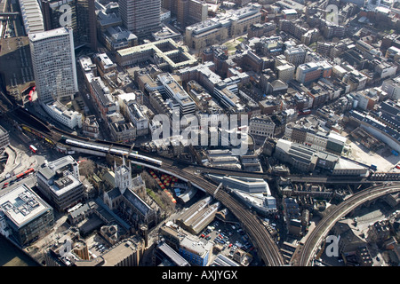 Hohen Niveau schrägen Luftaufnahme von Guy s Krankenhaus Borough Market London SE1 England UK Feb 2006 Stockfoto