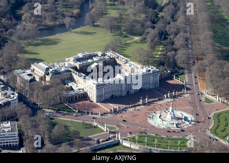 Hohen Niveau schrägen Luftbild Norden westlich von Buckingham Palace London SW1 England UK Feb 2006 Stockfoto