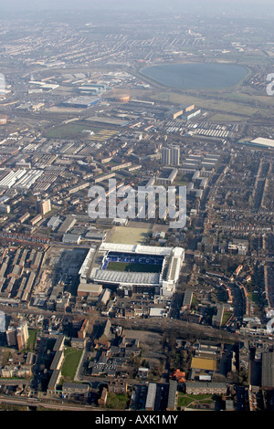 Hohen Niveau schrägen Luftbild östlich von Tottenham Hotspur Football Club White Hart Lane Boden mit Banbury Reservoir Stockfoto