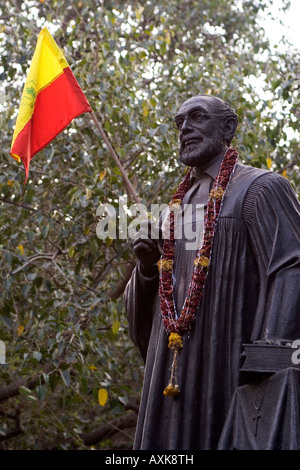Dr. Ferdinand Kittel-Statue im Zentrum von Bangalore. Stockfoto