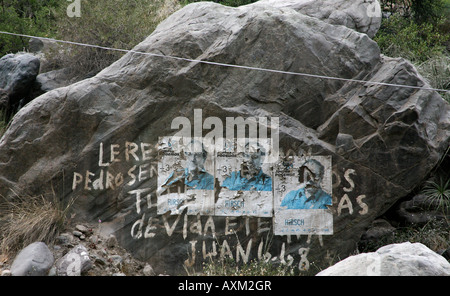 alte Plakate der ehemaligen Chile Performer Stockfoto