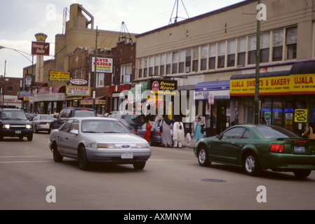 Chicago, Illinois, U. S. A., Devon Street. Südasiatischer Nachbarschaft, North Chicago ethnische Vielfalt Stockfoto