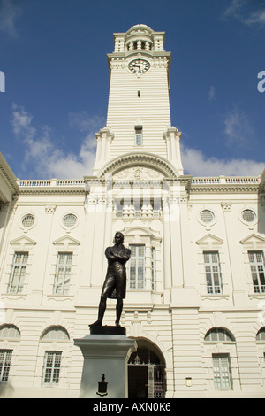 Statue von Victoria-Theater in Stamford Raffles Singapore Stockfoto