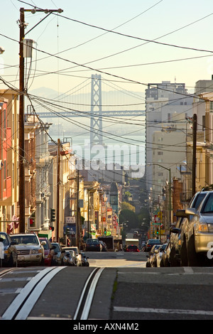 Steile Straße in San Francisco CA Stockfoto