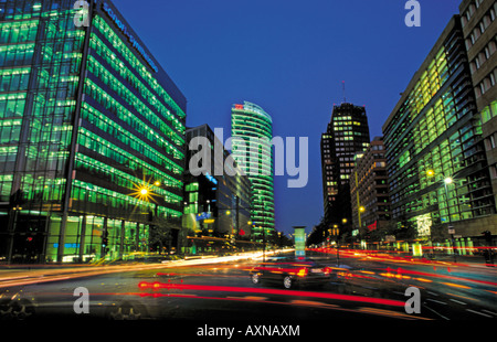 Potsdamer Platz bei Nacht, Berlin, Deutschland Stockfoto