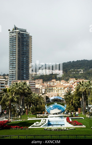 Casino von Monte Carlo Platz mit Anish Kapoor Spiegel Skulptur, Monaco, Europa Stockfoto