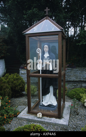 Statue von St. Bridge-St Bridgets Welll in der Nähe von Liscannor Co Clare Irland Irland Stockfoto