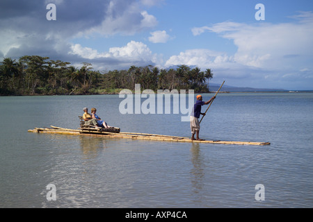 Rafting auf der Rio Grande "Port Antonio" Jamaika Karibik Stockfoto