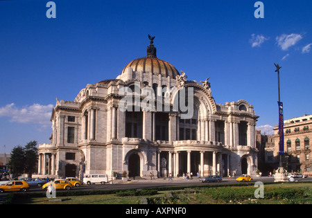 Lateinamerika-Mexiko Mexiko-Stadt Palacio de Las Bellas Artes Stockfoto