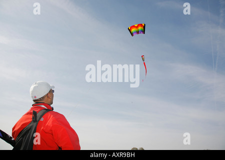 Person, die einen Drachen, Washington DC, USA Stockfoto