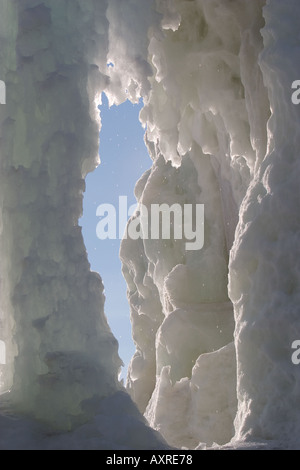Blick von einer Eishöhle aus, Finnland Stockfoto