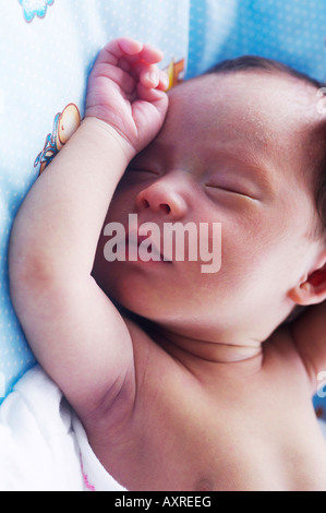 Vertikale Schuss von Baby schläft Stockfoto