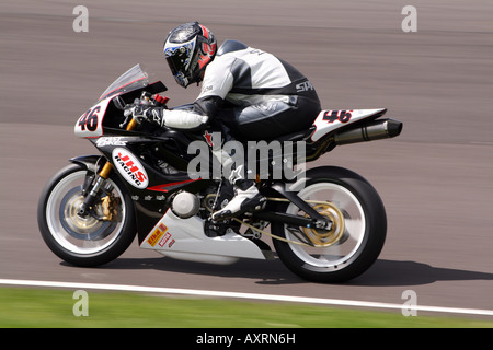 Ein Rennmotorrad mit Geschwindigkeit Stockfoto