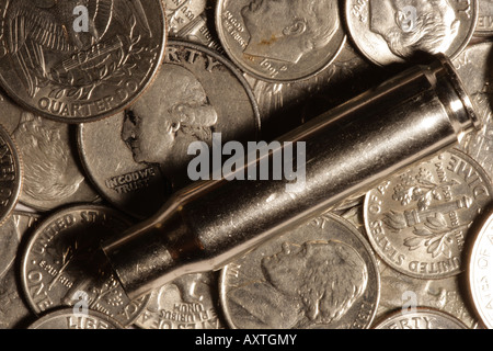 "US-MÜNZEN & BULLET GEHÄUSE" Stockfoto