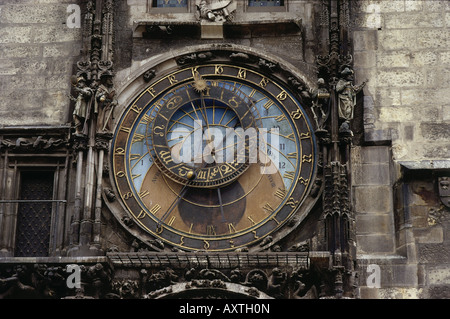 Geographie/Reise, Tschechien, Prag, Gebäude, Altes Rathaus, Außenansicht, Detail: Turmuhr "Orloj", 1410 von Mikulas aus Kadan erbaut, Stockfoto