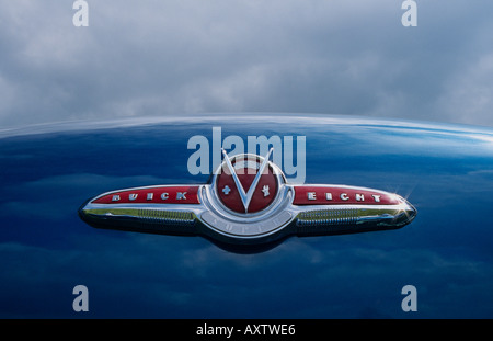 Buick Serie 50 Super Riviera HTC 1953 hinteren Abzeichen Stockfoto